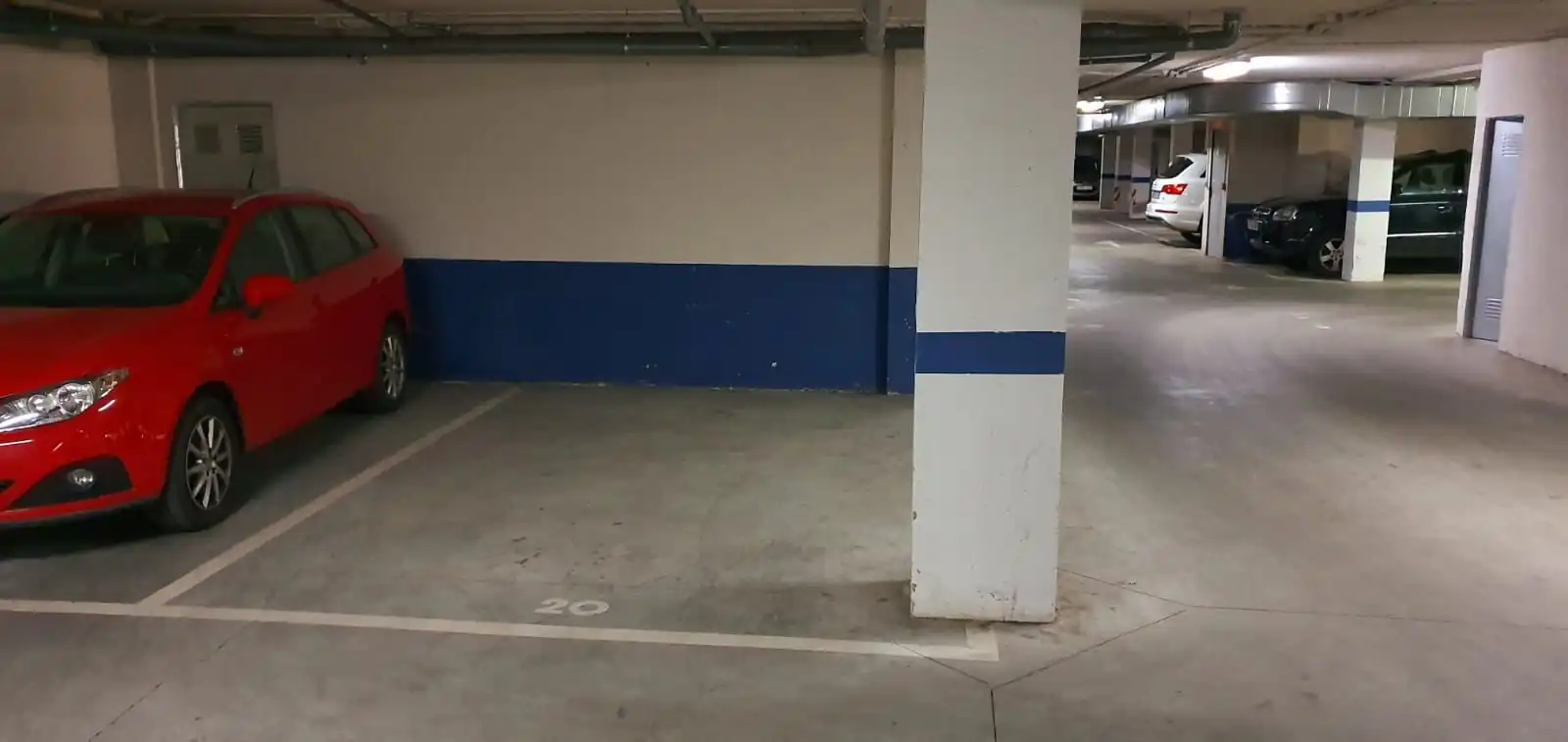 Parking of Attic for rent in  Logroño  with Air Conditioner, Heating and Parquet flooring