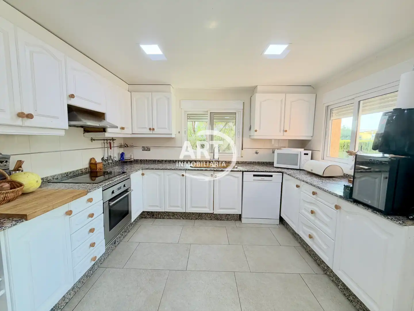 Kitchen of Houses for sale in L'Eliana  with Air Conditioner, Heating and Private garden
