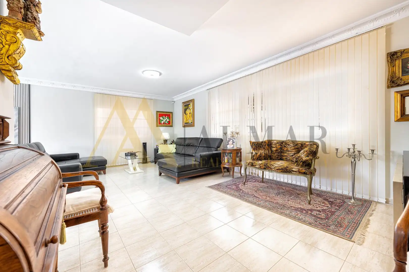 Sala d'estar de Casa o xalet en venda en Sonnenland