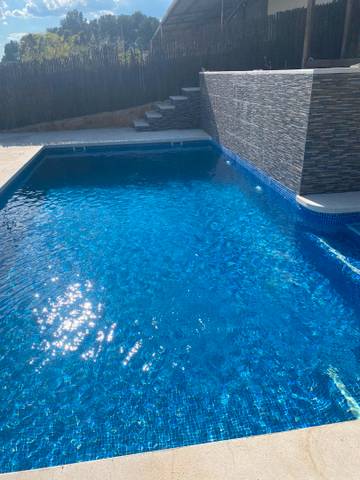 Casa-chalet en Alquiler en Calle Número 1 Núcleo 28, 17b en Cumbres de Calicanto