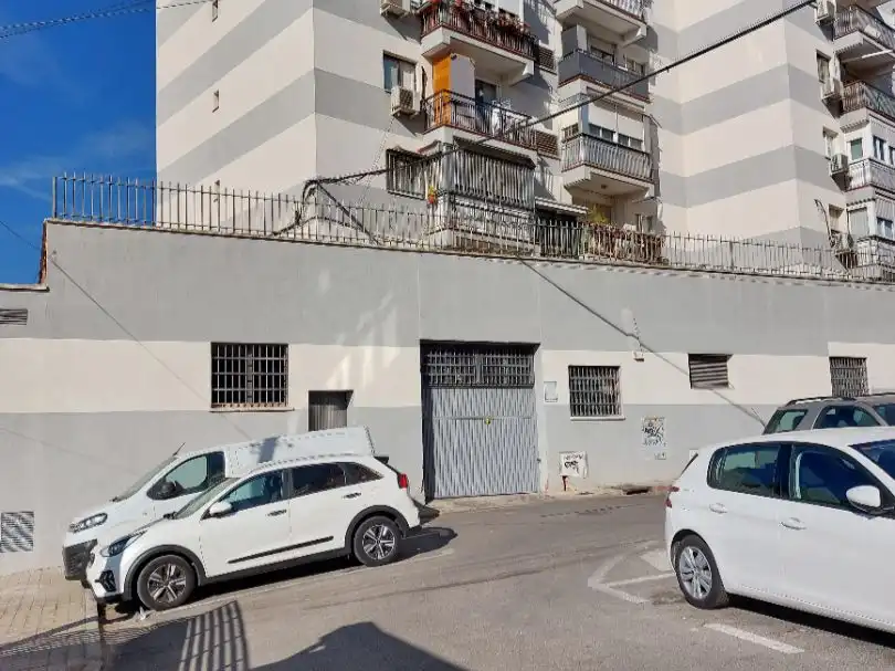 Exterior view of Garage for sale in Madrid