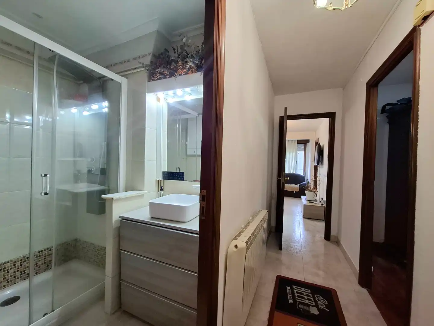 Baño de Piso en venta en Vigo  con Trastero y Amueblado