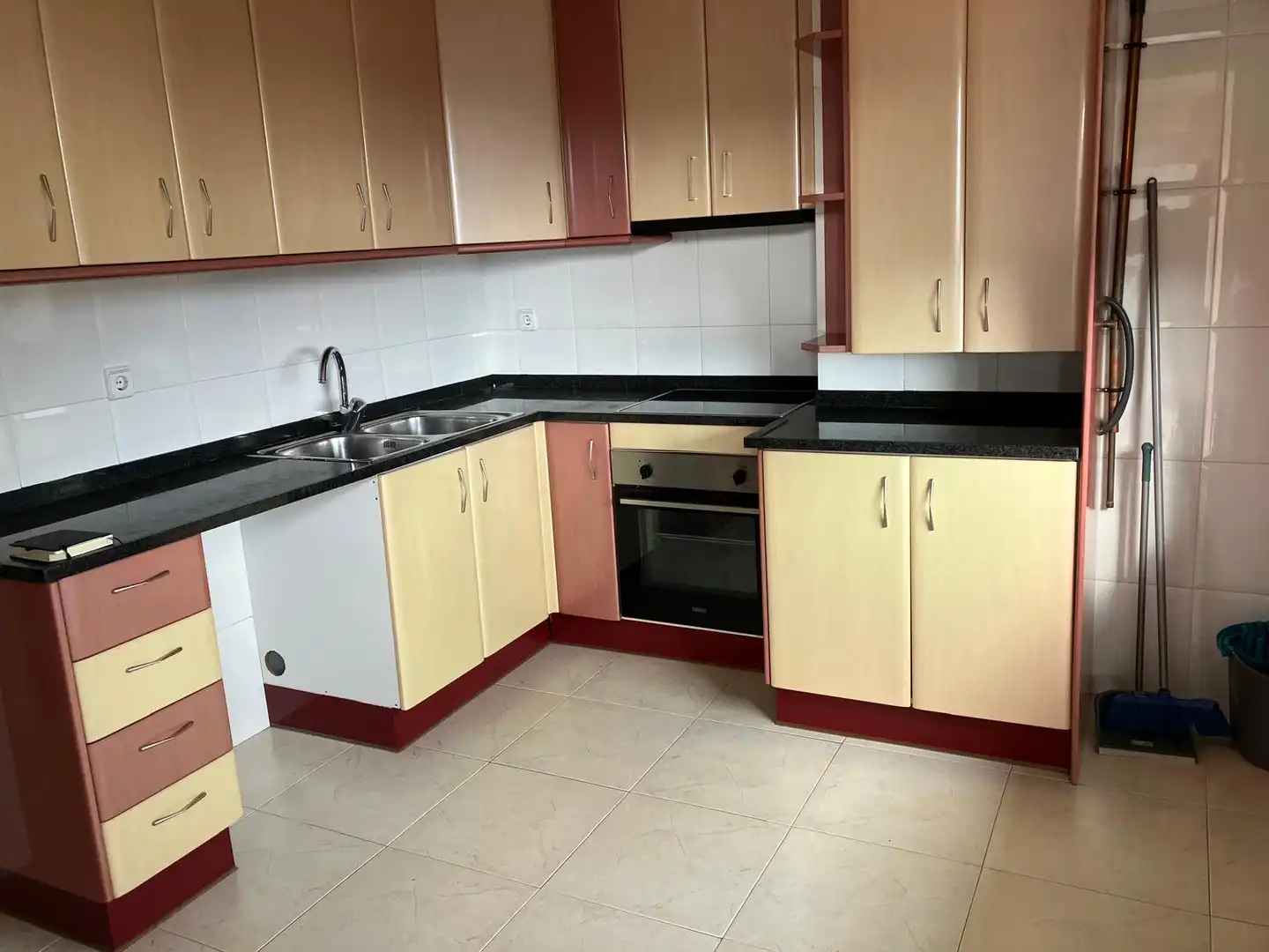 Duplex with lift for sale in Berga, imagen 2