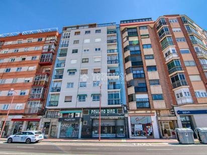 Vista exterior de Pis en venda en Valladolid Capital amb Calefacció
