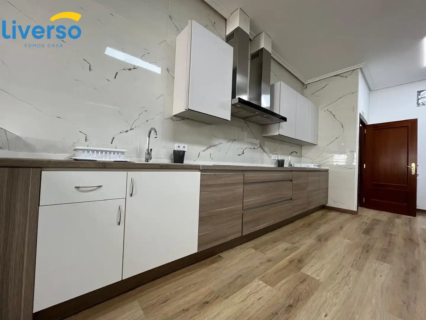 Room in EUROPA, San Agustín - Parque Europa