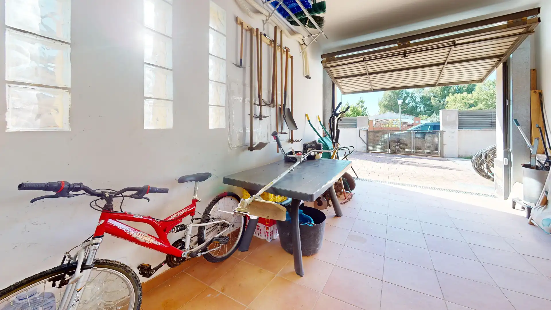 Houses for sale in Aiguamúrcia  with Private garden, Furnished and Oven