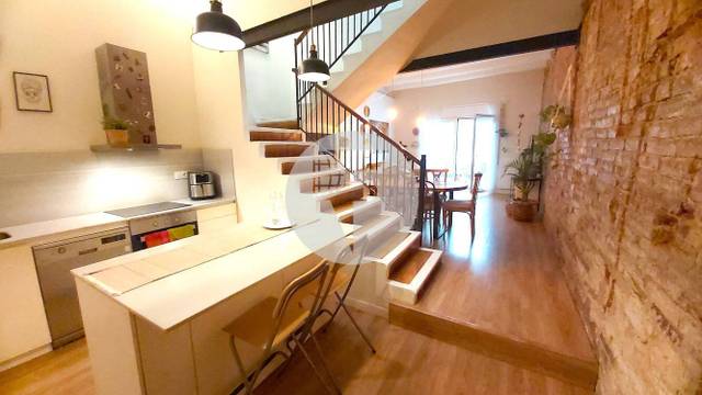 Casa-chalet en Venta en Barri del Centre