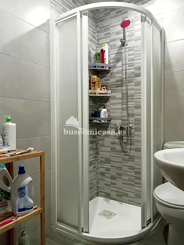Room in Calle Gran Capitán, Peñamefecit - Avda Barcelona