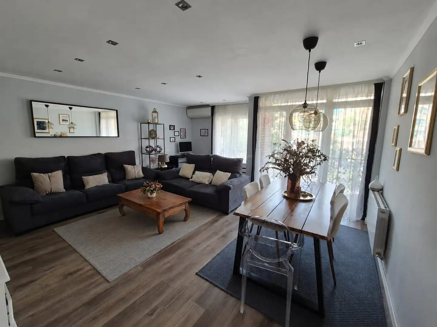 Piso con terraza en venta en Passeig de Valldaura 250, imagen 4