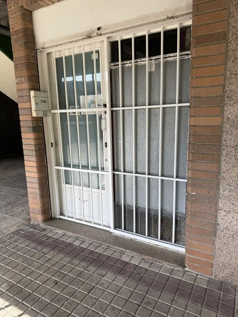 Business premises for sale in Calle Alcalde Salorio Suárez, imagen 3