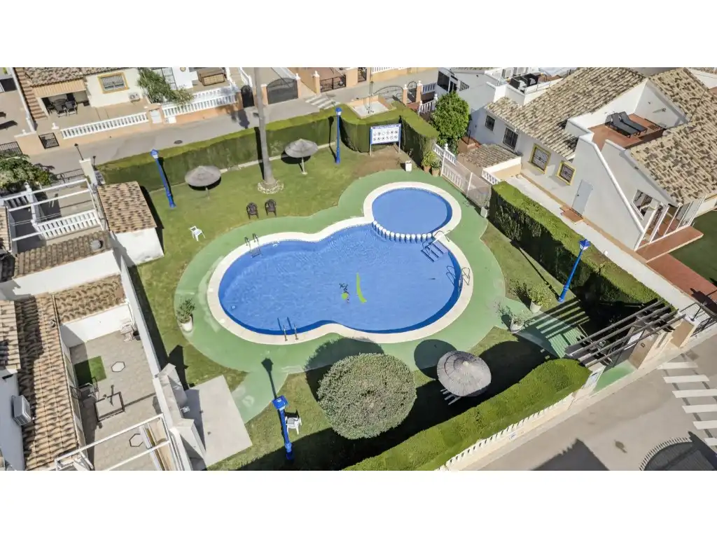 Swimming pool of Houses for sale in Orihuela  with Air Conditioner, Private garden and Furnished
