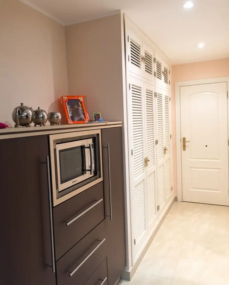 Küche von Wohnung zum Verkauf in Estepona mit Klimaanlage, Terrasse und Möbliert