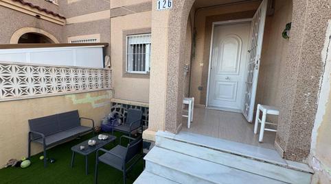 Foto 2 de Casa adosada en venta en Monforte del Cid, Alicante