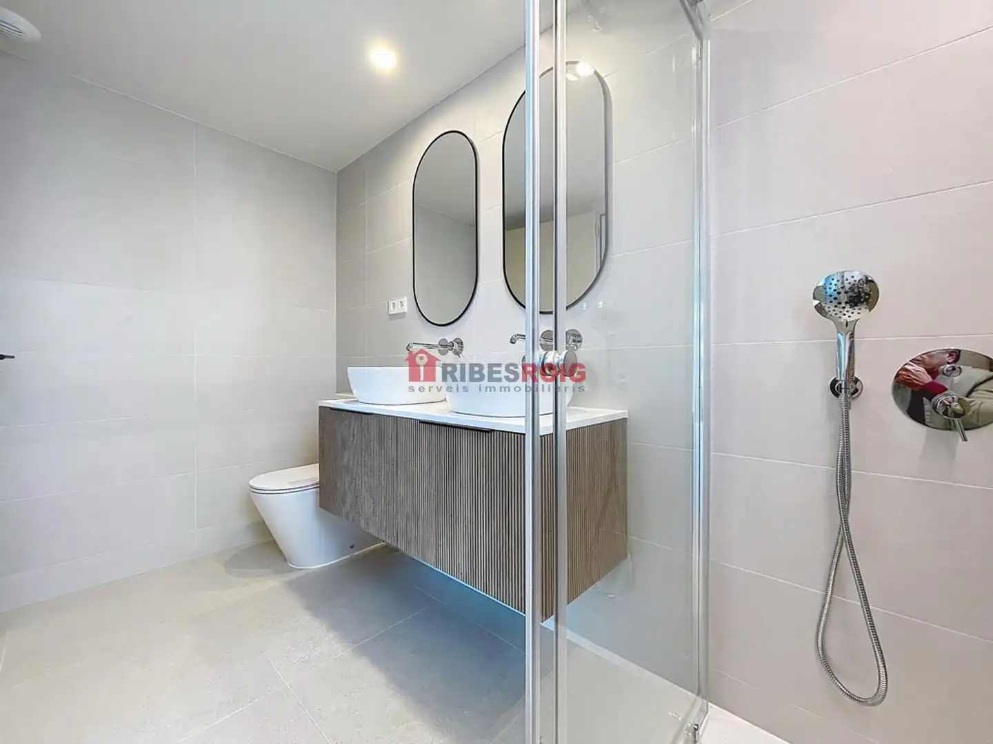 Badezimmer von Wohnung zur Miete in Sant Pere de Ribes mit Klimaanlage, Heizung und Terrasse