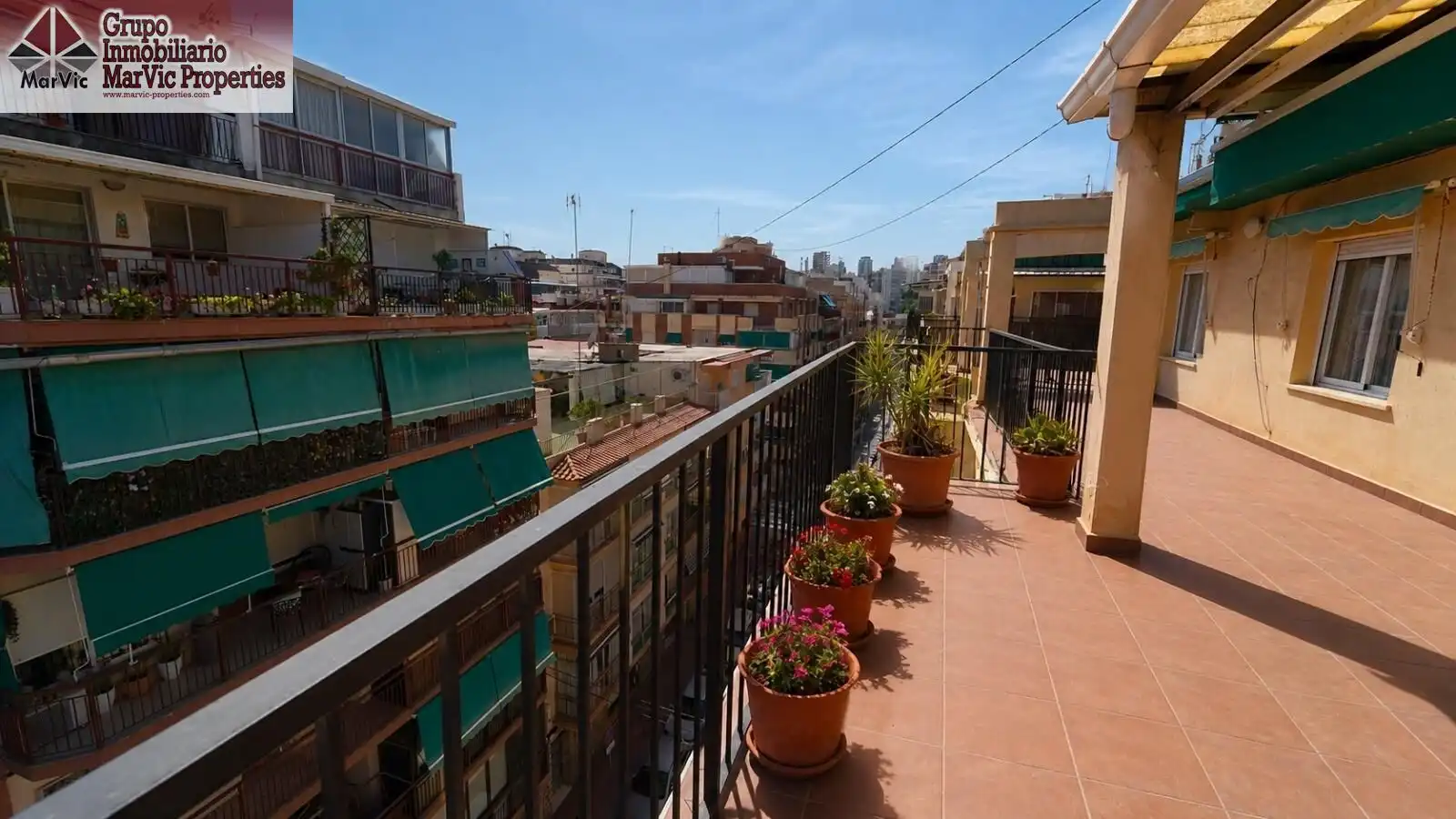 Terraza de Ático en venta en Benidorm con Terraza y Amueblado