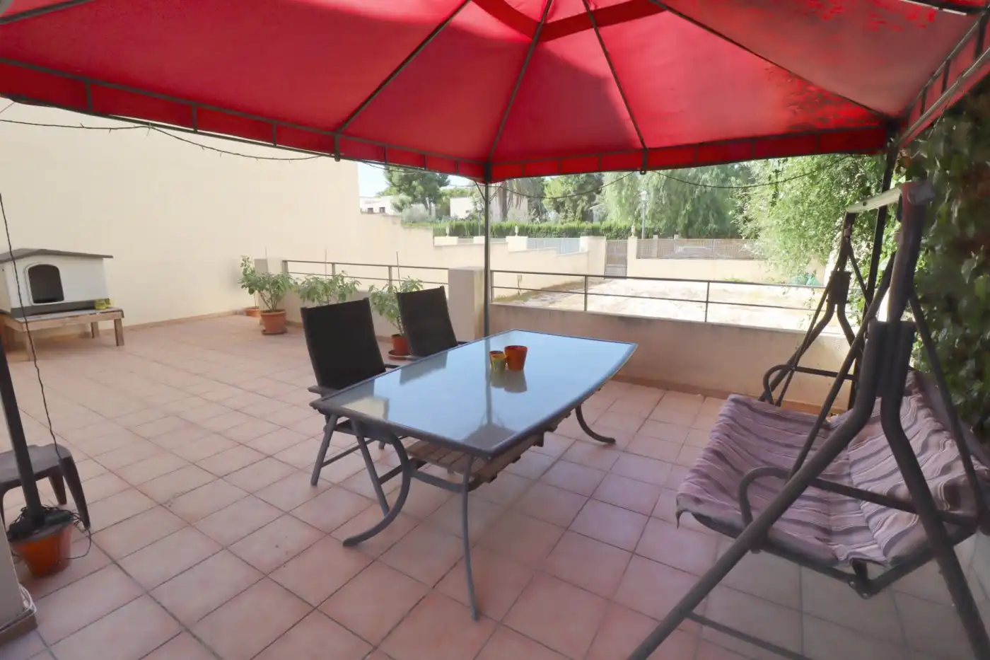 Terraza de Casa adosada en venta en Rocafort con Aire acondicionado, Calefacción y Jardín privado