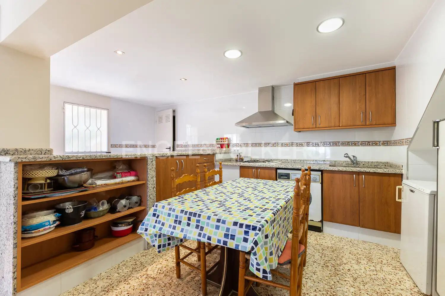 Cocina de Casa o chalet en venta en Alzira con Calefacción, Jardín privado y Parquet