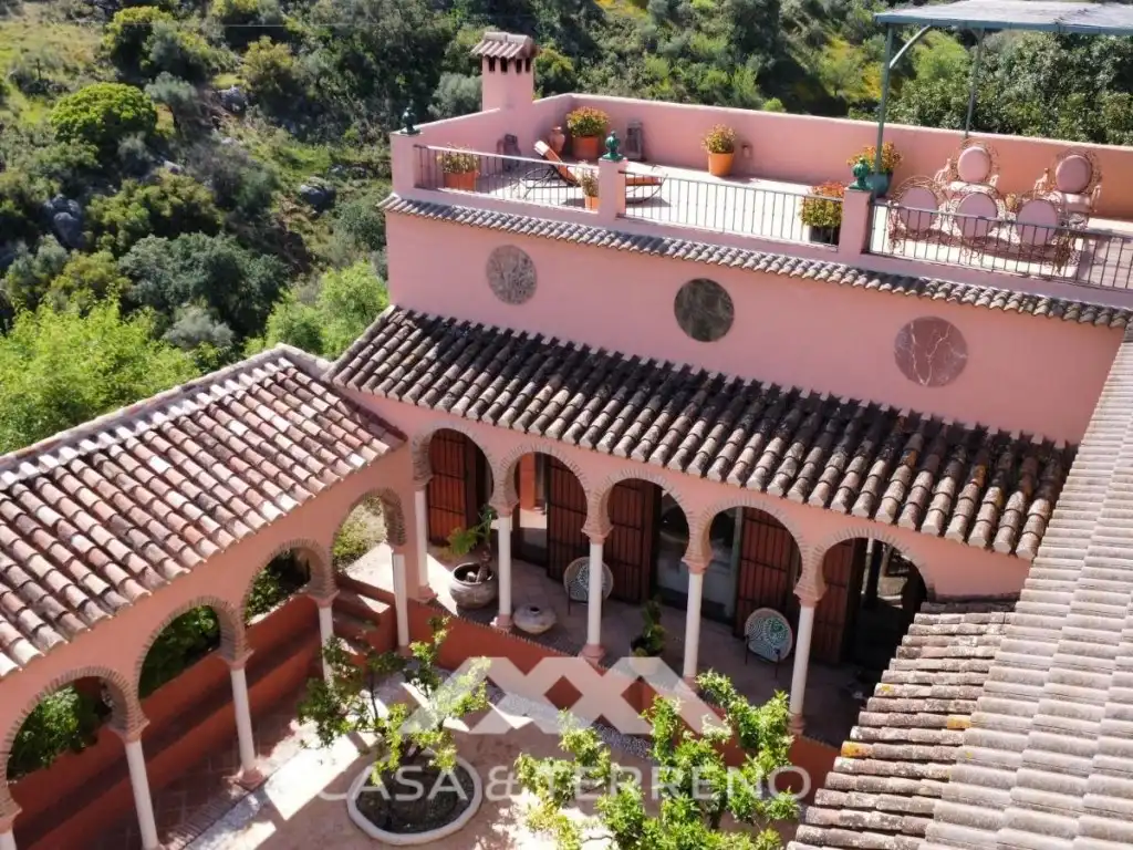 Vista exterior de Casa o chalet en venta en Comares con Aire acondicionado, Terraza y Piscina
