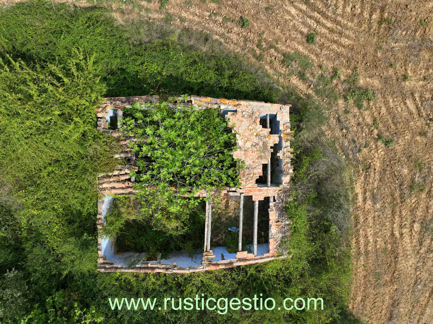 Finca rústica en venta en Vilaür con Jardín privado