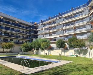 Piscina de Apartament de lloguer en Cambrils amb Aire condicionat, Terrassa i Piscina