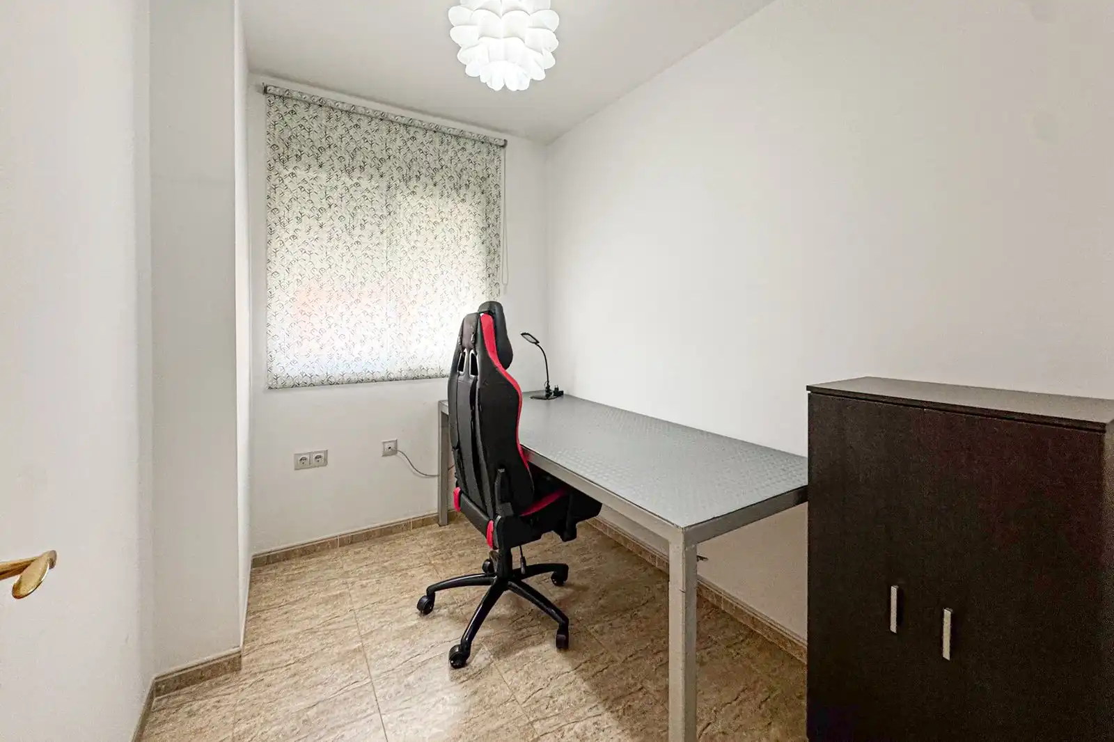 Bedroom of Flat for sale in Vícar