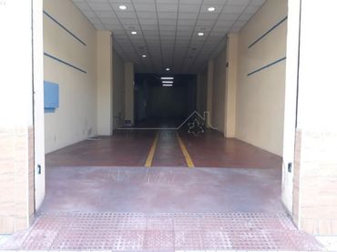 Local comercial en alquiler en calle donoso cortes