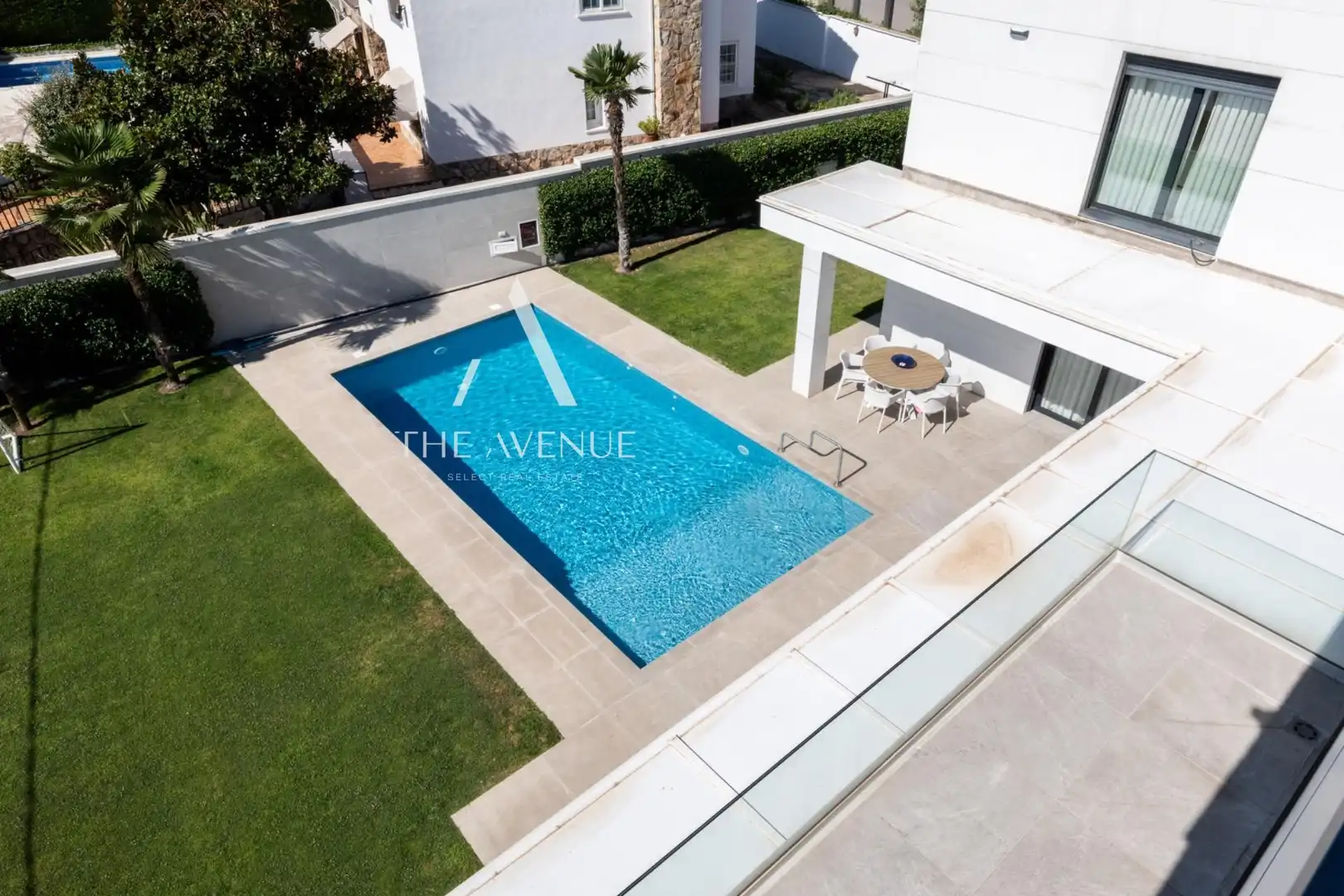 Piscina de Casa o xalet en venda en Las Rozas de Madrid amb Aire condicionat, Calefacció i Jardí privat