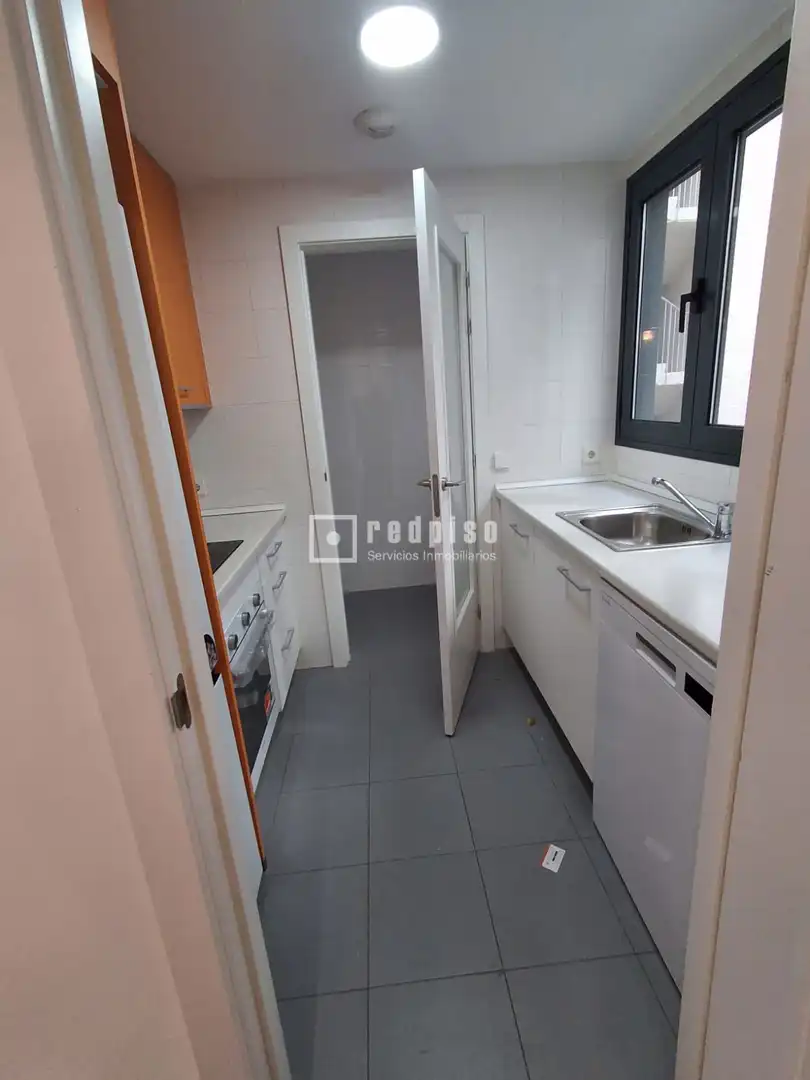 Flat for rent in Liverpool, Parque Oeste - Fuente Cisneros
