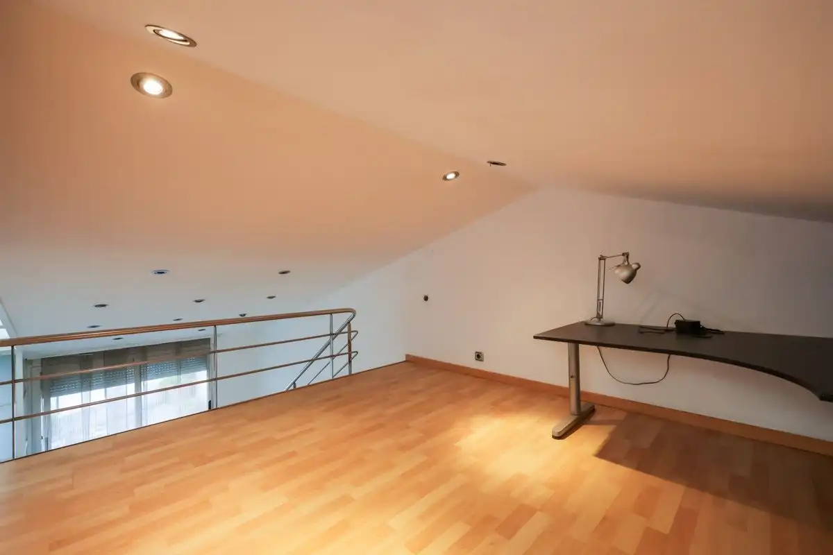 Houses for sale in Sabadell  with Air Conditioner, Heating and Terrace