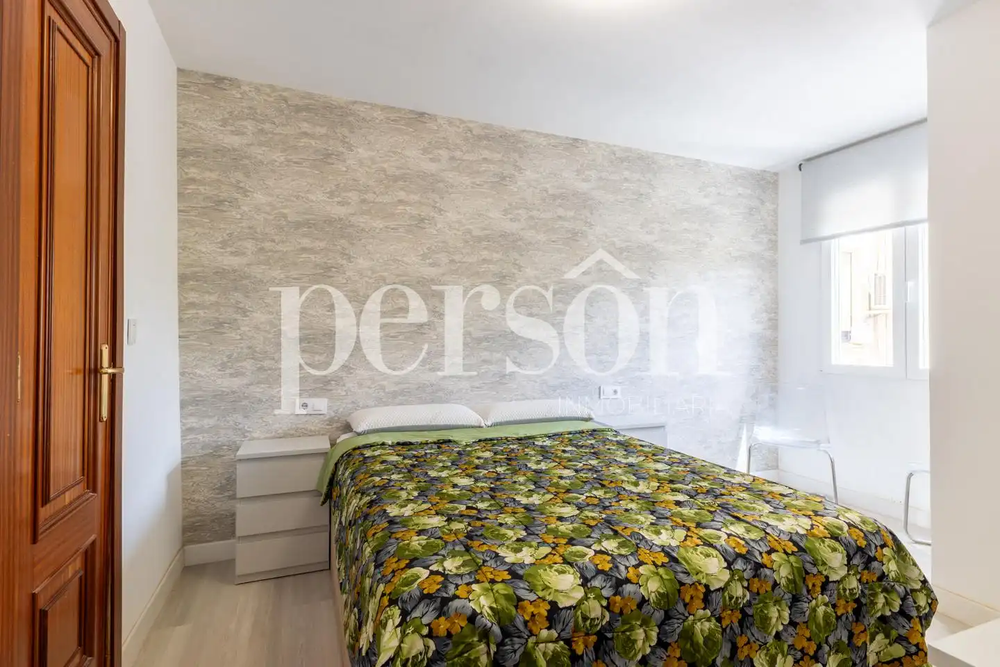 Schlafzimmer von Wohnung zur Miete in Valencia mit Klimaanlage und Möbliert