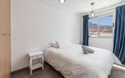 Dormitori de Apartament de lloguer en Arona amb Aire condicionat, Terrassa i Balcó