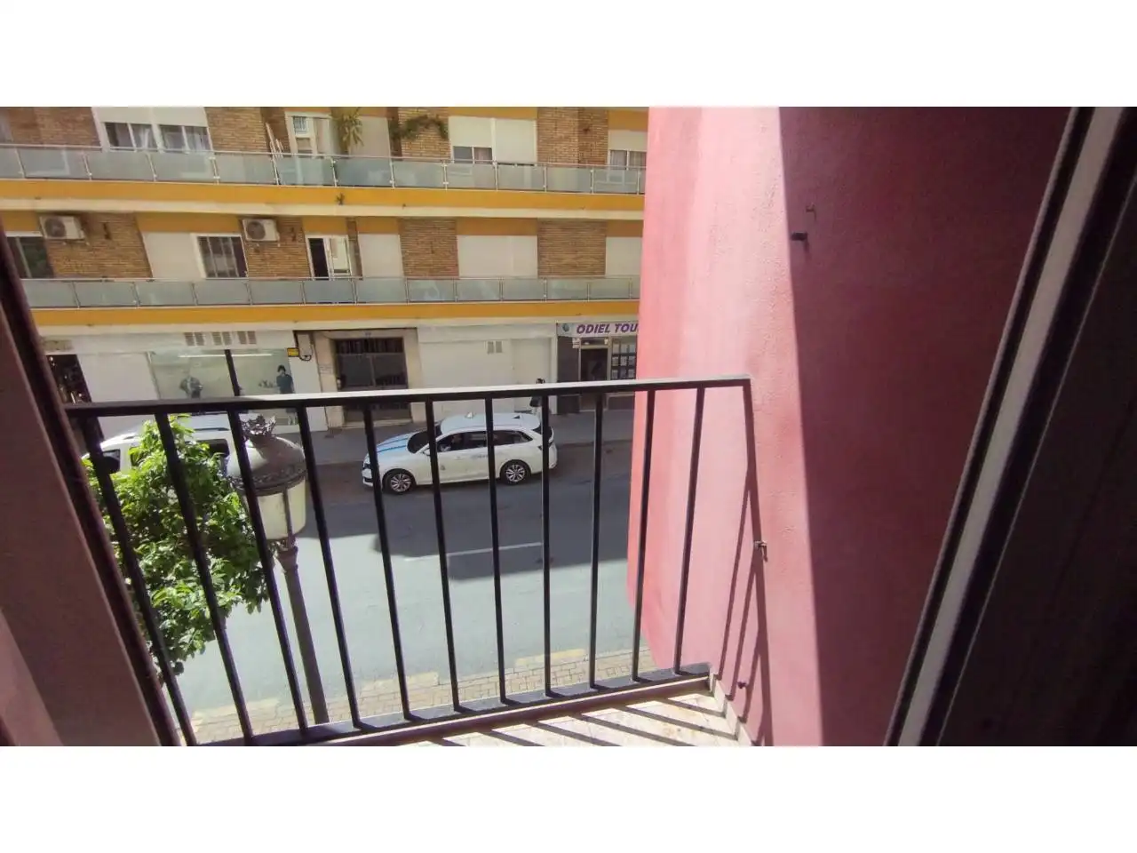 Vista exterior de Dúplex en venta en Huelva con Terraza y Amueblado