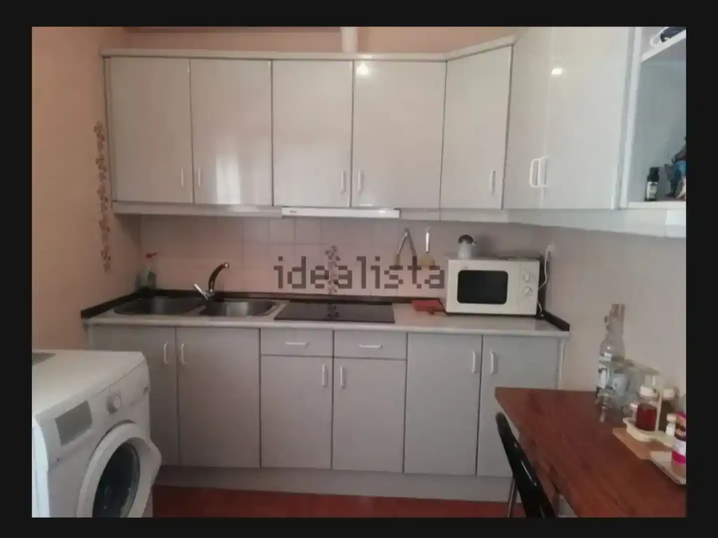 Cocina de Piso en venta en Las Pedroñeras    con Trastero