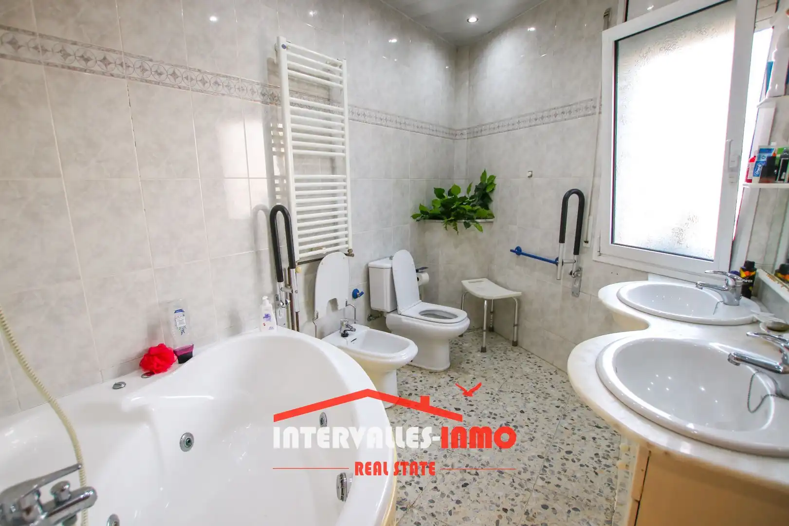 House with pool for sale in Palau-solità i Plegamans, imagen 37