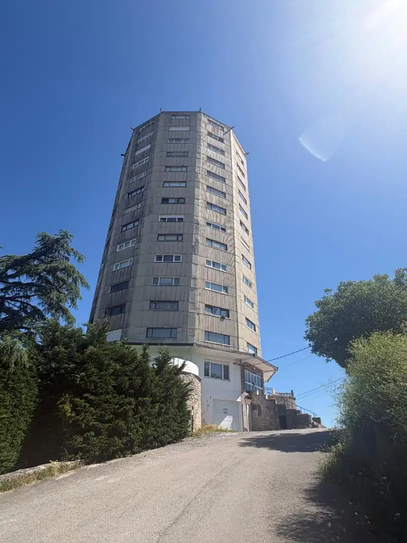 Vista exterior de Piso de alquiler en Laredo con Amueblado