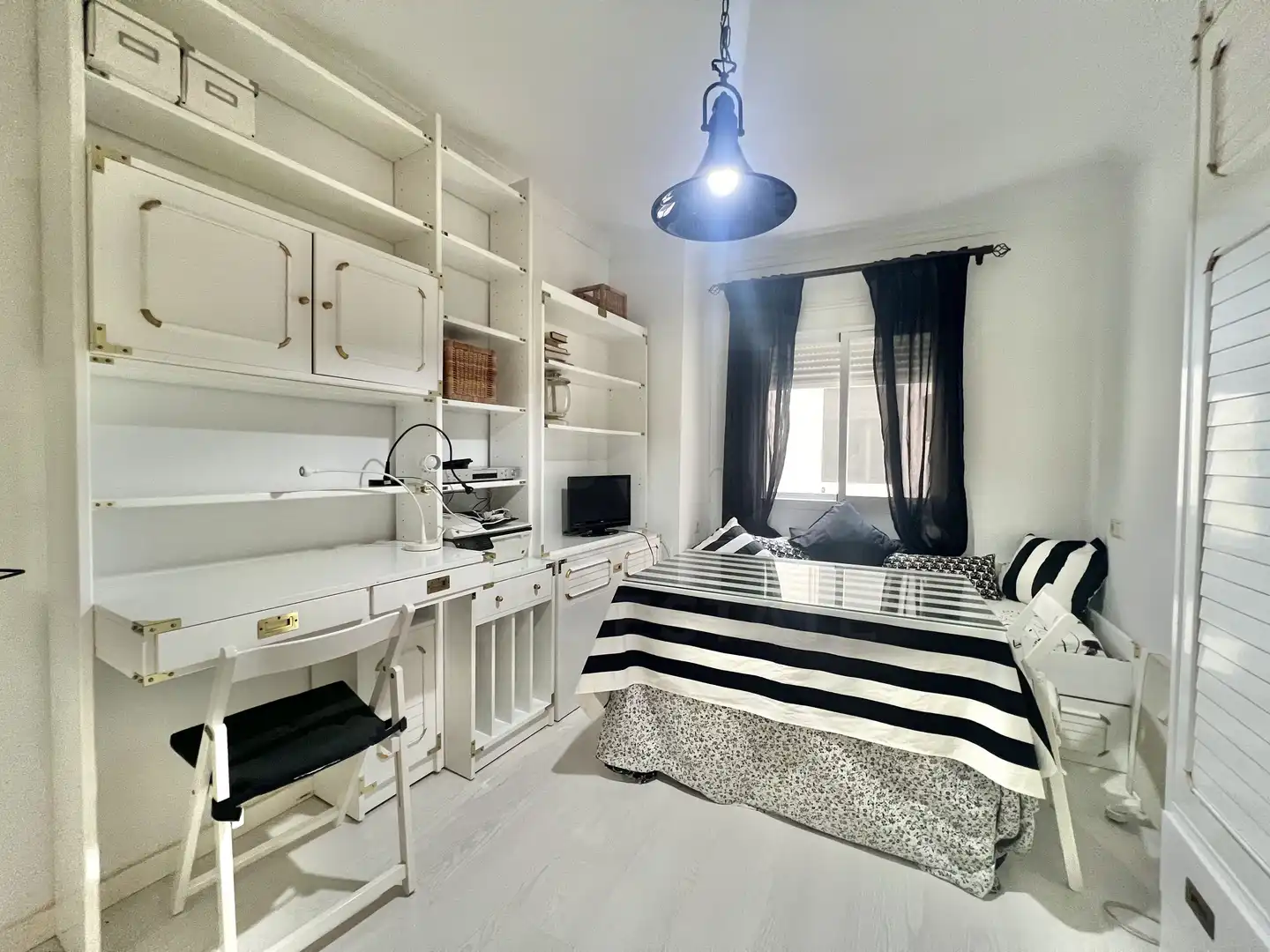Bedroom of Flat for sale in Ronda  with Air Conditioner and Terrace