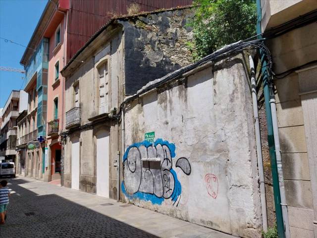 Casa-chalet en Venta en RAMON Y CAJAL en Vilagarcía