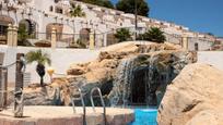 Piscina de Casa adosada en venda en Calpe / Calp amb Aire condicionat i Piscina