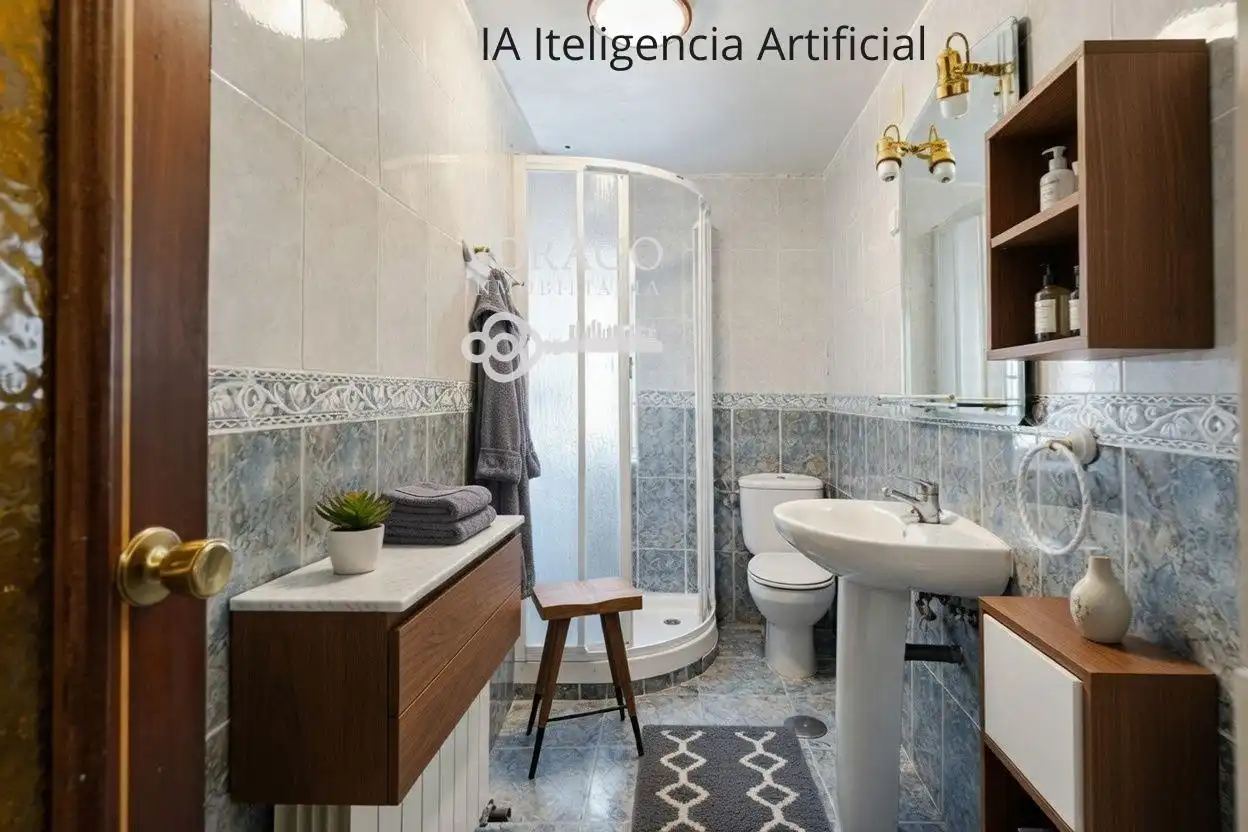 Baño de Finca rústica en venta en Irueste