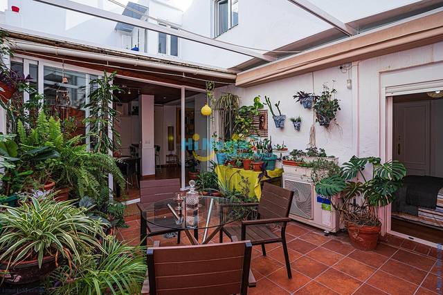Casa-chalet en Venta en Centro