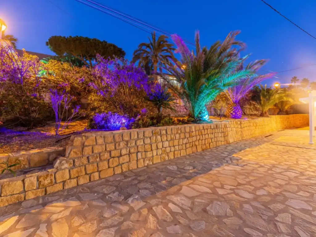 Houses for sale in Carrer d'Holanda, 12, Pueblo Español - Coveta Fumá