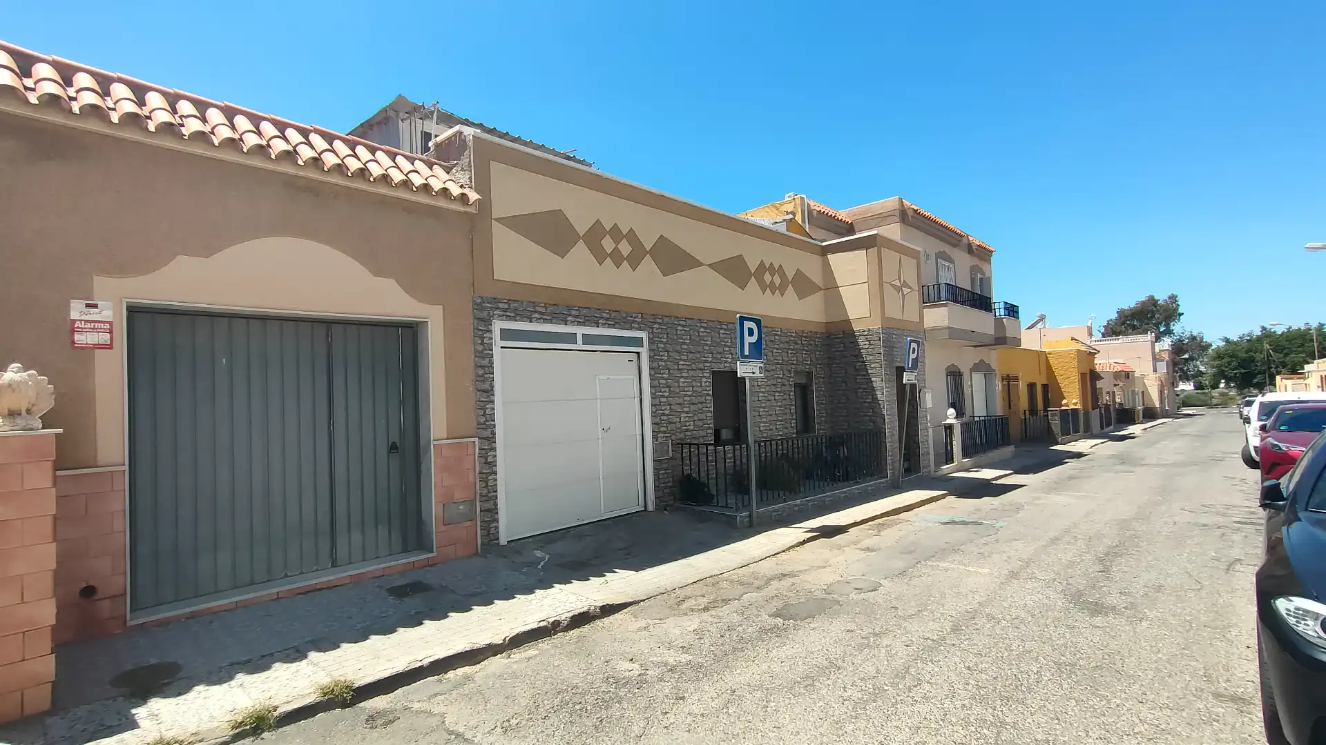 Vista exterior de Casa o xalet en venda en El Ejido amb Terrassa
