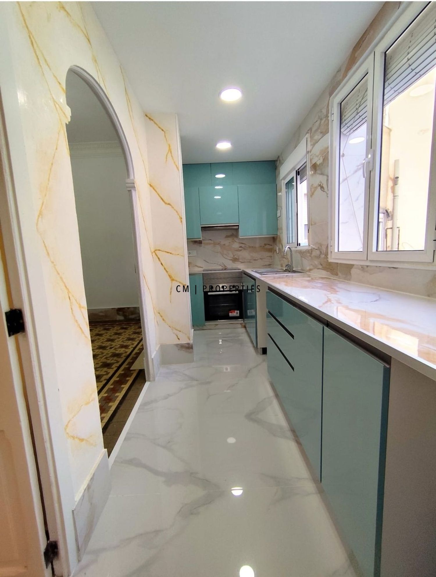 Pis de lloguer a GRAN VIA DE RAMÓN Y CAJAL, 3, Arrancapins, Extramurs