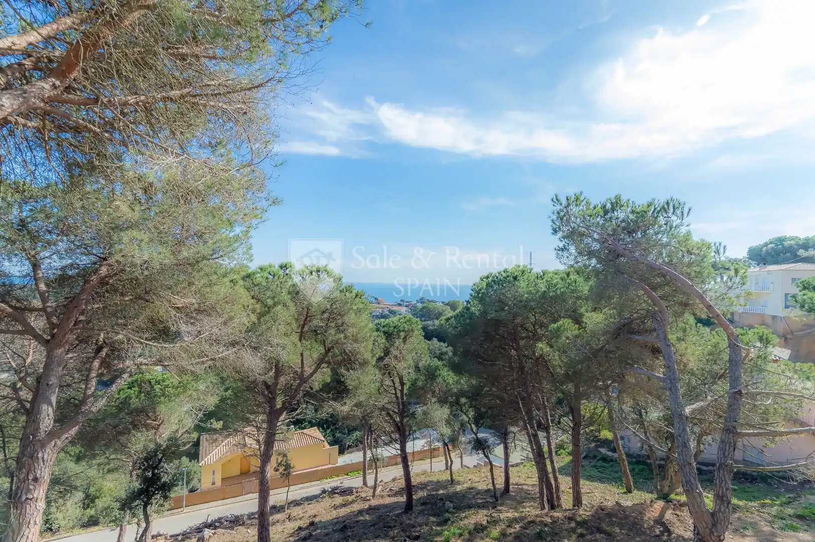 Houses for sale in Lloret de Mar  with Air Conditioner, Heating and Private garden