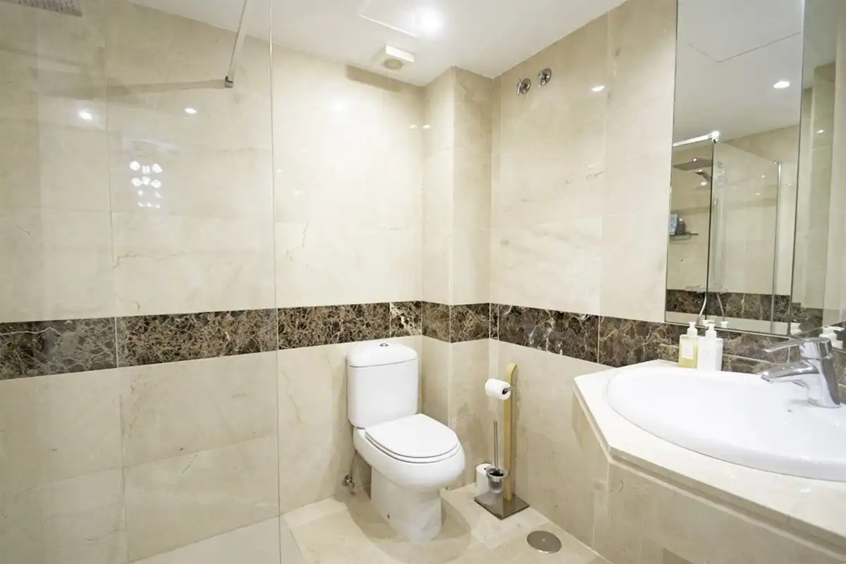 Rez-de-chaussée avec piscine à vendre à La Alcaidesa, imagen 11