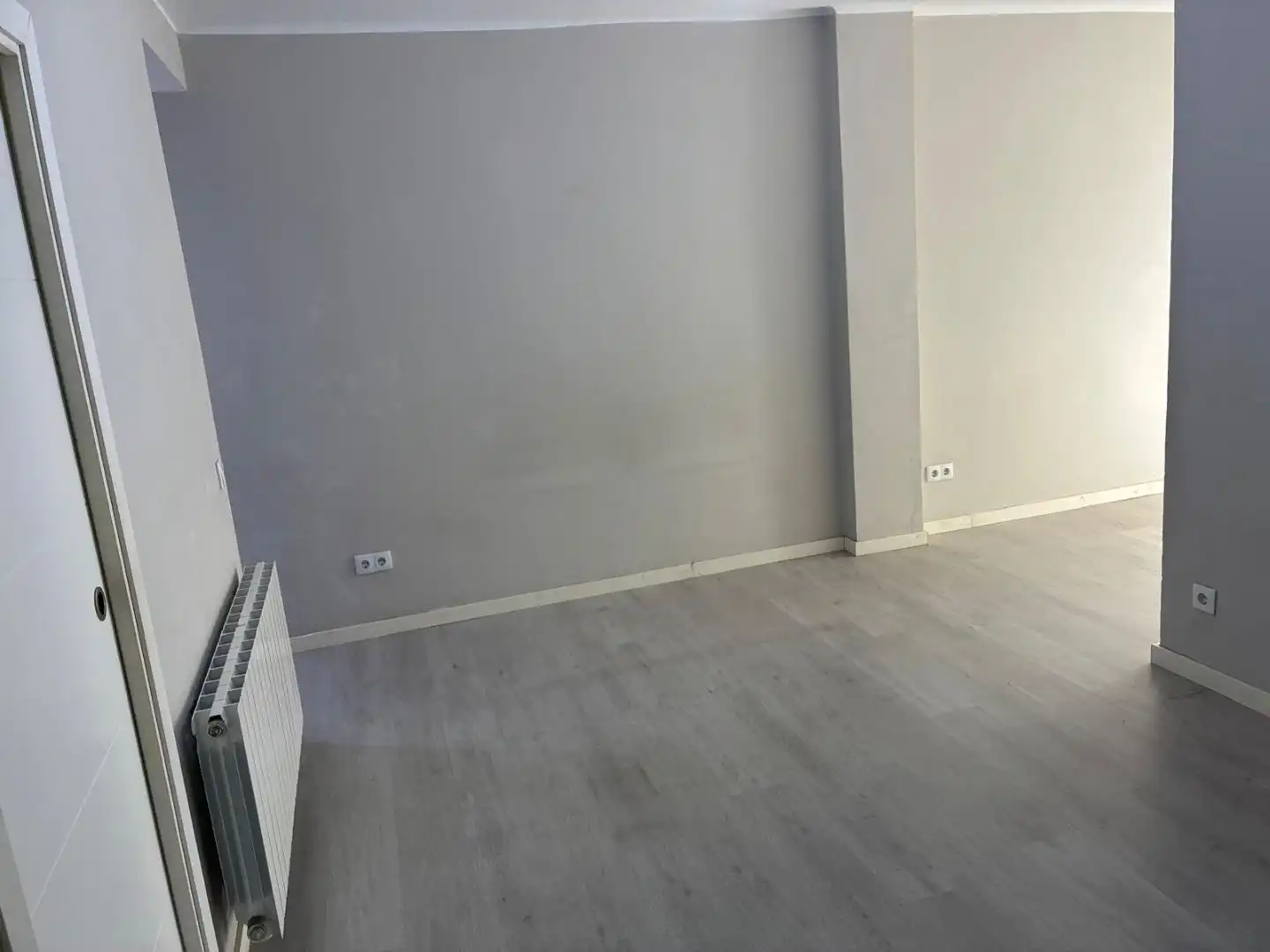 Flat with lift for sale in avenida cornella 76, imagen 2