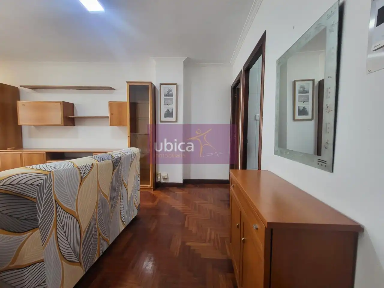 Habitación de Piso en venta en Vigo  con Calefacción, Parquet y Terraza