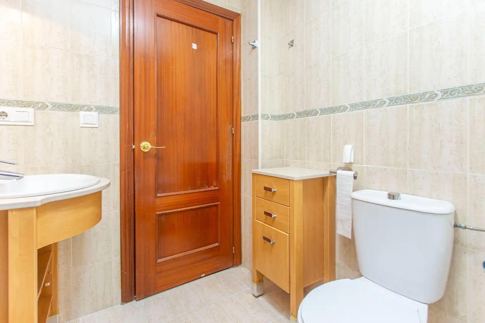 Bathroom of Flat for sale in Jerez de la Frontera  with Air Conditioner, Heating and Storage room