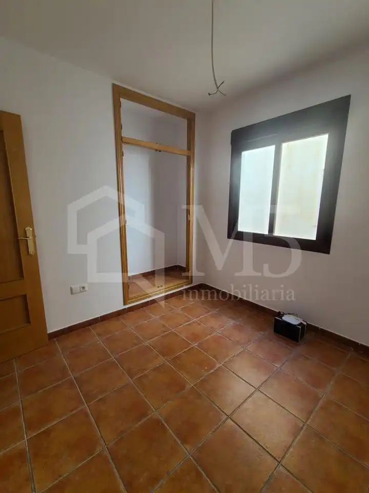 Planta baja en venta en Alcaucín con Terraza y Piscina comunitaria