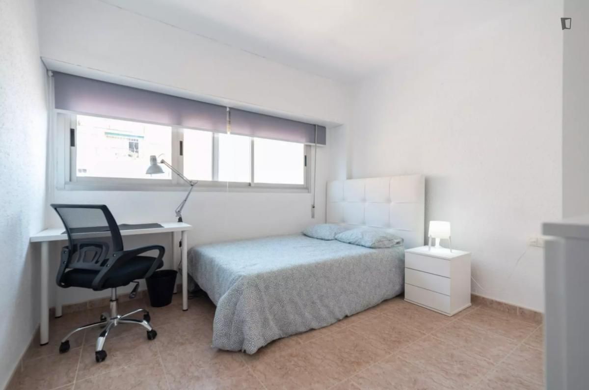 Apartament per a compartir a Hospital - Plaza del Real